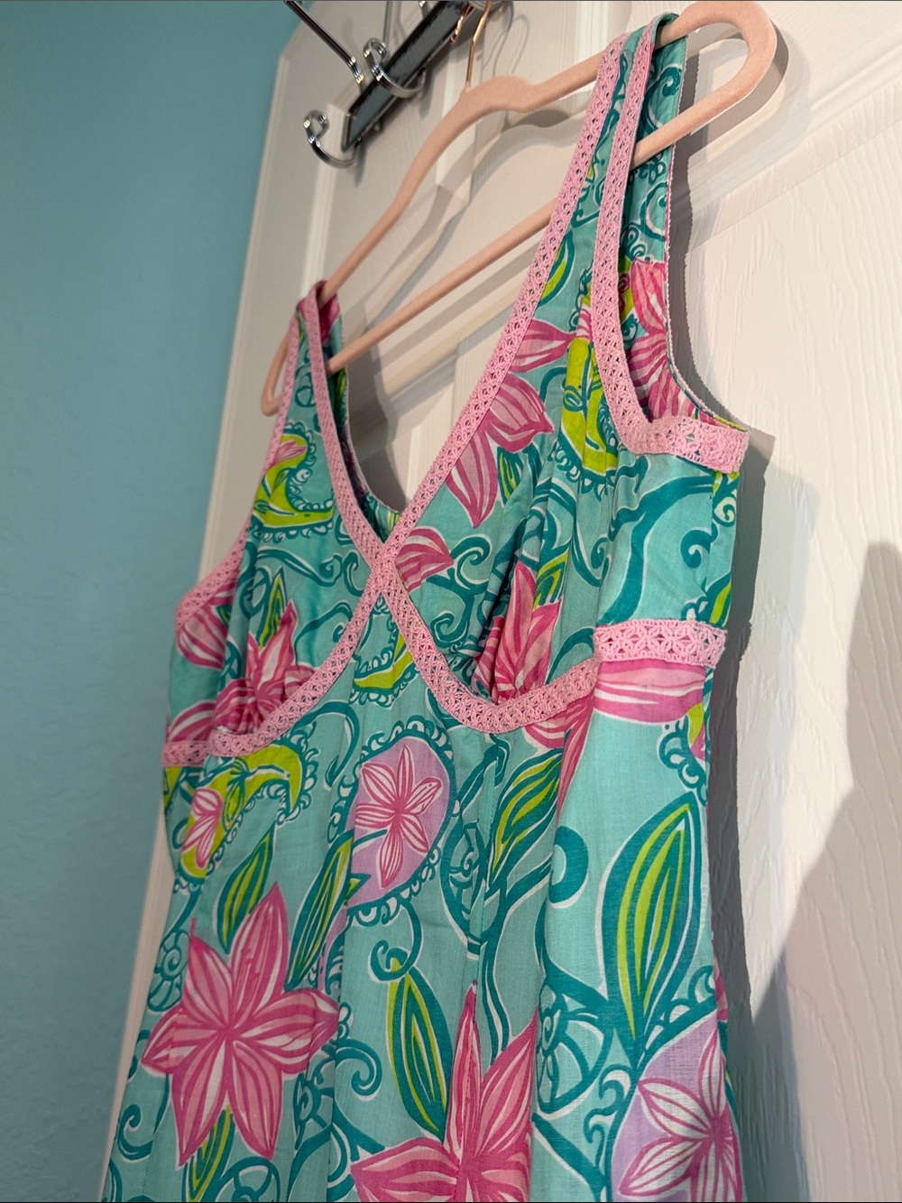 Lilly Pulitzer Jacinda Midi Dress in Lazy Paisley Print - Picture 6 of 14
